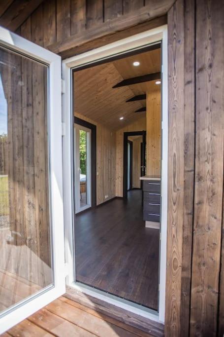 Theblackhouse 300m From Sea Casa vacanze Lembuzi